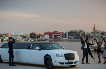 Cuál es el Secreto de una Despedida en Limusina por Granada