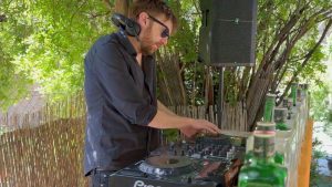 DJ Party