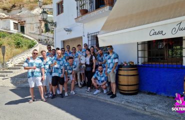 Ruta de tapas en burro para una despedida de soltero en Granada